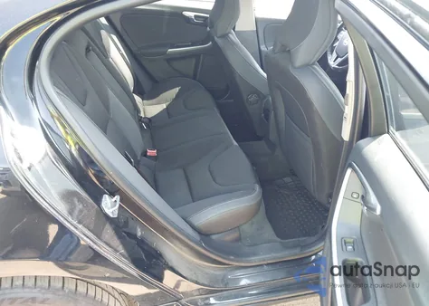 2014 Volvo S60 from USA, damaged, VIN YV1612FSXE2296582